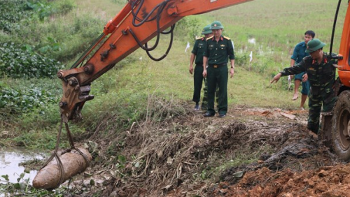Nghệ An: Phá hủy thành công quả bom nặng 300kg