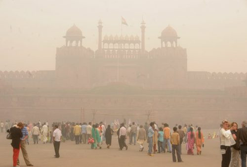 New Delhi: Sương mù tiếp tục cản trở giao thông