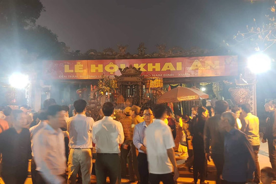 Những “hạt sạn” tại Lễ hội đền Trần Nam Định 2019
