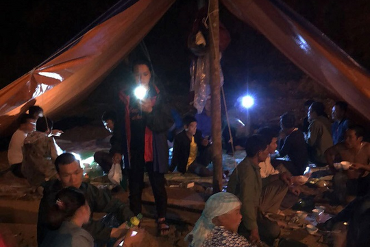 Lào Cai: Người dân Sapa thức trắng đêm phản đối thủy điện xả lũ