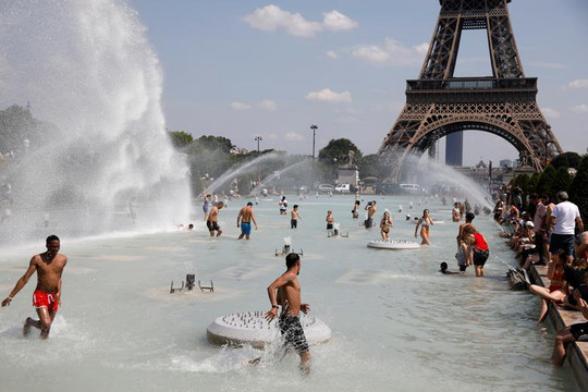 Pháp: 1.500 người thiệt mạng vì đợt nắng nóng vượt mọi kỷ lục