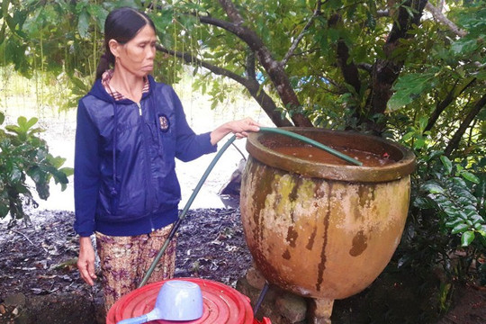 Quảng Trị: Hàng ngàn hộ dân ở vùng đất nhiễm phèn đang khát nước sạch