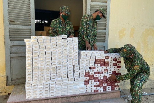 An Giang: Thu giữ gần 4.000 gói thuốc lá nhập lậu