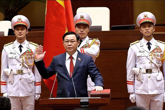 Bí thư Thành ủy Hà Nội – Vương Đình Huệ đắc cử Chủ tịch Quốc hội khoá XIV