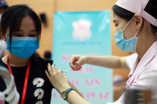 Việt Nam phấn đấu có nhà máy sản xuất vaccine cuối năm 2021
