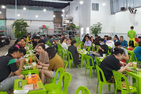 TP Hồ Chí Minh cho mở hàng quán ăn uống tại chỗ