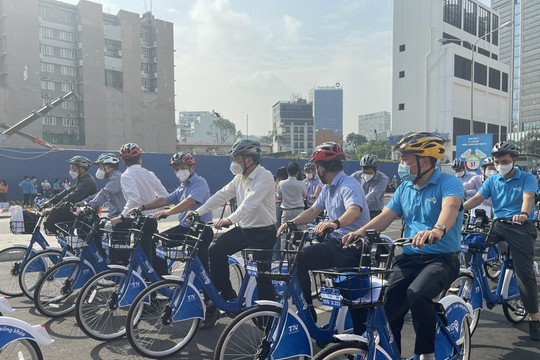TP.HCM chính thức khai trương xe đạp công cộng đầu tiên cả nước
