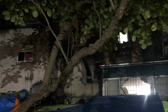 Hà Nội: Cháy nhà trong khu tập thể cũ khiến 5 người tử vong