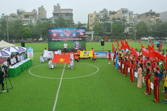 Khai mạc Giải bóng đá Cup Việt Nam Hội nhập – Vì sức khỏe cộng đồng lần II