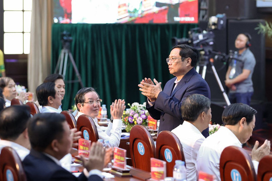 Thủ tướng Chính phủ Phạm Minh Chính đối thoại với nông dân Việt Nam lần thứ 4