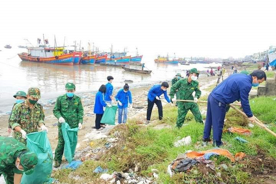 Thanh Hóa: Huyện Hậu Lộc tăng cường công tác bảo vệ môi trường ở các xã ven biển