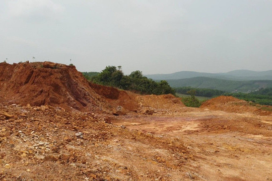 Thanh Hóa: Đóng cửa mỏ đất san lấp của Công ty Hoàng Ân Hợp Lực