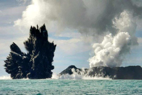 Ghi nhận sức công phá kỷ lục của vụ phun trào núi lửa ở Tonga 