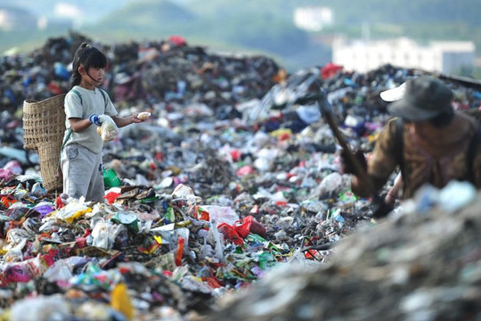 Thực trạng ô nhiễm rác thải nhựa và nỗ lực giảm thiểu của Việt Nam