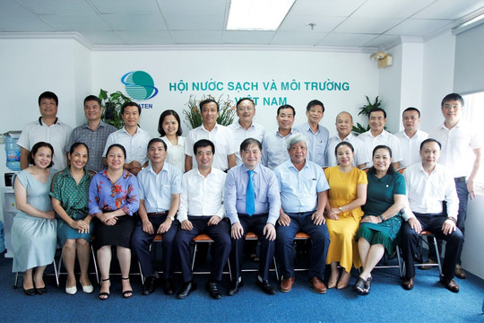 [VIDEO] Chủ tịch VUSTA Phan Xuân Dũng thăm, làm việc với Hội Nước sạch và Môi trường Việt Nam