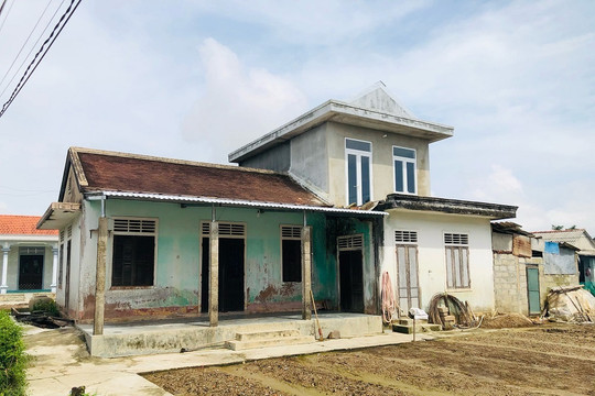 Nghệ An: Hỗ trợ hộ nghèo xây nhà chống lũ