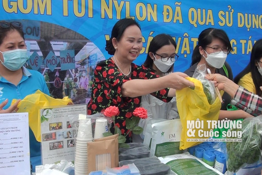 Hội Nước sạch và môi trường Việt Nam tại TP. Hồ Chí Minh phối hợp với Hội Liên Hiệp Phụ Nữ quận Gò Vấp tổ chức Ngày hội tái chế