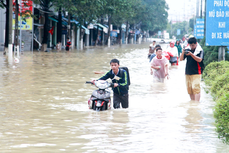 Khánh Hòa: Khánh Vĩnh cần 4,3 tỷ đồng khắc phục các công trình và phòng ngừa thiệt hại do mưa lũ