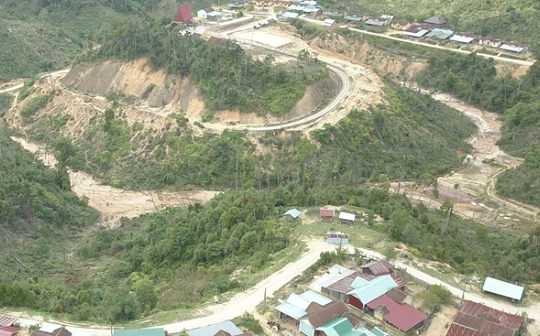 Nhanh chóng lắp đặt các thiết bị quan trắc động đất tại tỉnh Kon Tum