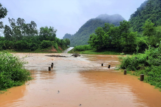 Cảnh báo mưa lớn cục bộ tại Nam Trung Bộ, Tây Nguyên và Nam Bộ
