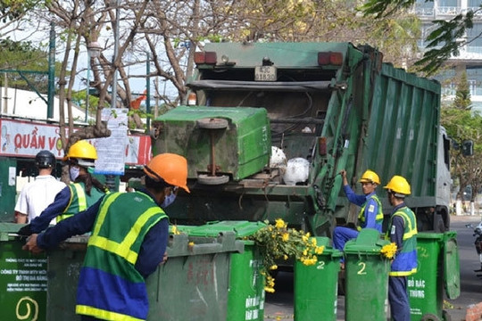 TP. Hồ Chí Minh: Kiểm soát vệ sinh tại các điểm tập kết rác