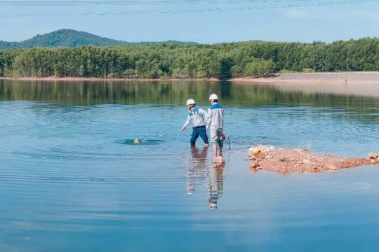 Hà Tĩnh: Công bố nguyên nhân cá chết ở hồ Bộc Nguyên