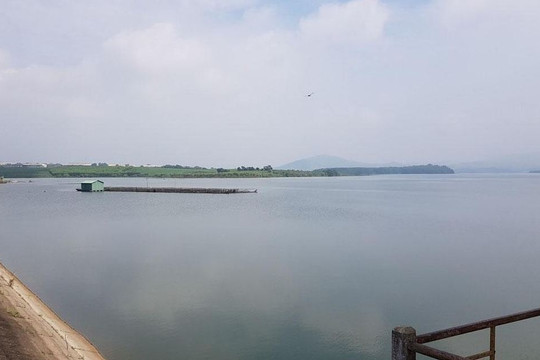 Nghệ An: Có 225 hồ chứa đầy nước