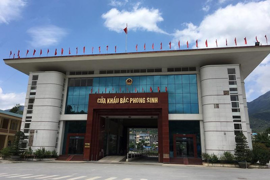 Quảng Ninh: Cửa khẩu Bắc Phong Sinh lại tạm dừng hoạt động
