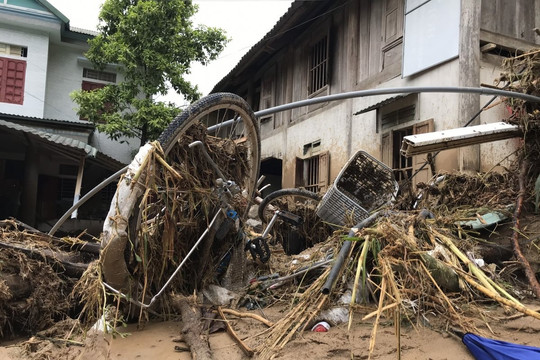 Lũ quét kinh hoàng ở huyện miền núi Nghệ An gây thiệt hại hơn 100 tỷ đồng