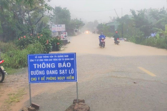 Lũ trên các sông ở Quảng Nam, Quảng Ngãi đang lên nhanh