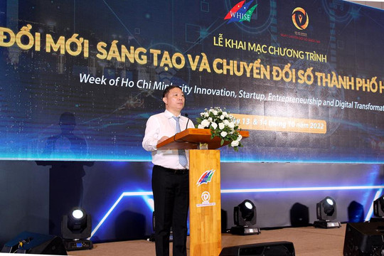 Khai mạc triển lãm “Đổi mới sáng tạo và chuyển đổi số TP Hồ Chí Minh năm 2022”