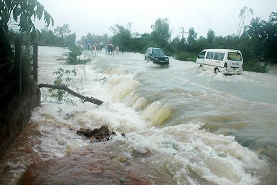 Bộ Công an: Chủ động ứng phó với bão Nesat 