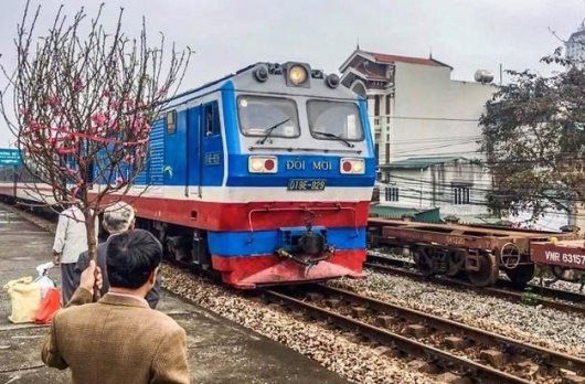Ngành đường sắt tăng thêm vé tàu Tết đi miền Trung