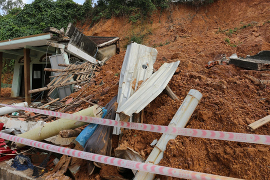 Cảnh báo sạt lở và ngập lụt trên các khu vực tỉnh Thừa Thiên - Huế