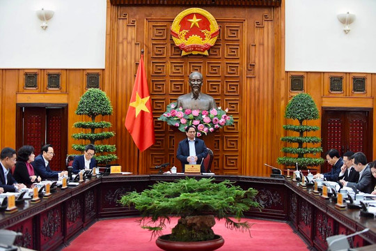 Thủ tướng Phạm Minh Chính chủ trì cuộc họp về điều hành chính sách tài khóa, tiền tệ, kinh tế