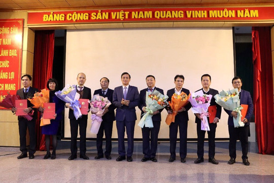Bổ nhiệm lãnh đạo Cục Địa chất Việt Nam và Cục Khoáng sản Việt Nam