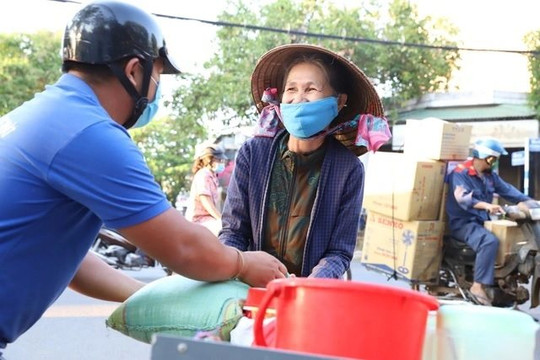Xuất cấp gạo cho 3 tỉnh hỗ trợ nhân dân dịp Tết Nguyên đán Quý Mão 2023