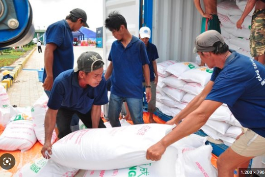 Quảng Nam: Hơn 900 tấn gạo hỗ trợ người dân dịp Tết Nguyên đán và giáp hạt 2023