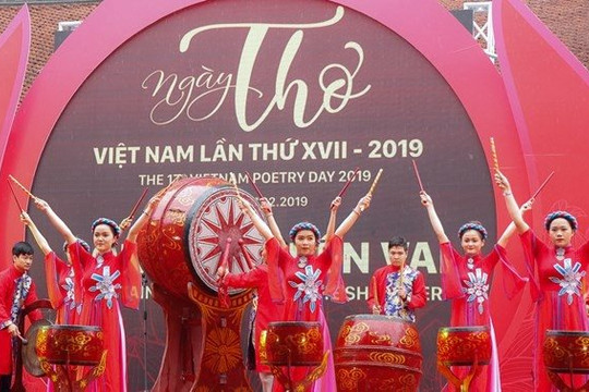 Ngày thơ Việt Nam chính thức trở lại sau 3 năm gián đoạn