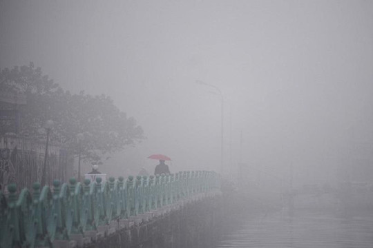 Dự báo thời tiết ngày 4/2: Hà Nội mưa nhỏ kèm sương mù