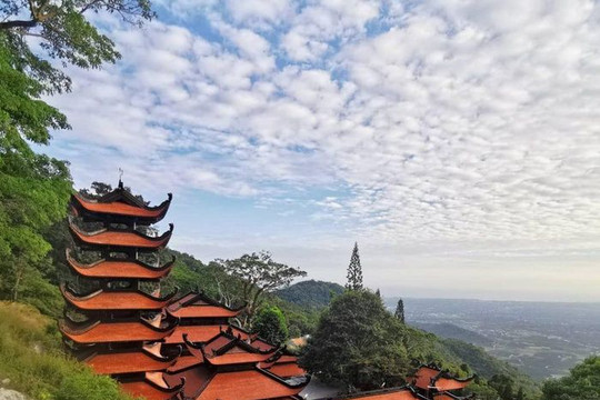 Bình Thuận thu hút du khách với các điểm du lịch tâm linh