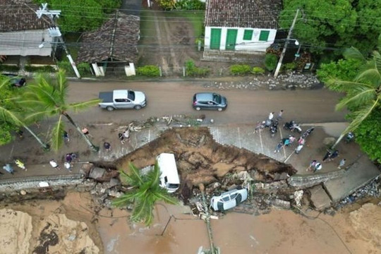 Brazil xảy ra lũ lụt nghiêm trọng