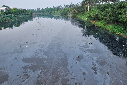 Khắc phục tình trạng ô nhiễm hệ thống thủy lợi sông Bắc Hưng Hải bằng nước từ sông Đuống