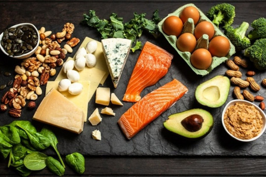 Keto- kiểu ăn kiêng có nguy cơ tử vong vì Cholesterol xấu tăng cao