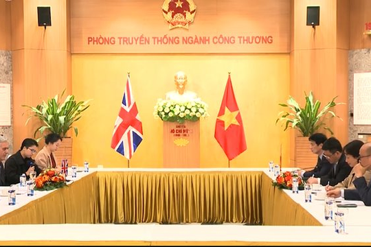 Bộ trưởng Nguyễn Hồng Diên kêu gọi Vương quốc Anh hỗ trợ thúc đẩy chuyển giao các công nghệ xanh cho Việt Nam