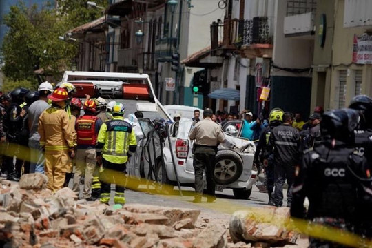 Ecuador xảy ra động đất mạnh 6,5 độ richter khiến hơn chục người thiệt 
