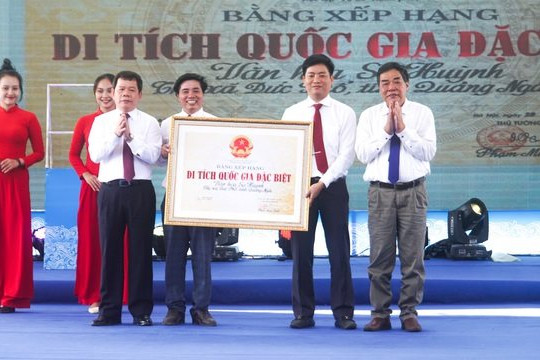 Quảng Ngãi đón nhận Bằng xếp hạng di tích quốc gia đặc biệt Văn hóa Sa Huỳnh