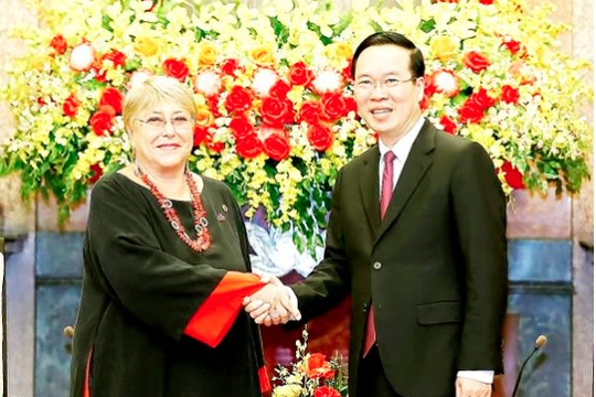 Chủ tịch nước Võ Văn Thưởng tiếp cựu Tổng thống Chile nhân kỷ niệm 52 năm quan hệ ngoại giao Việt Nam - Chile