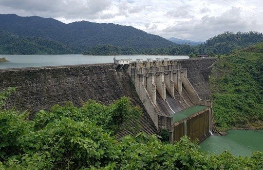 Thủy điện ở Quảng Nam tăng phát điện, Đà Nẵng lo thiếu nước