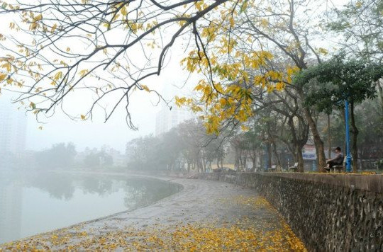 Dự báo thời tiết ngày 11/4: Hà Nội sáng trời lạnh, mưa nhỏ